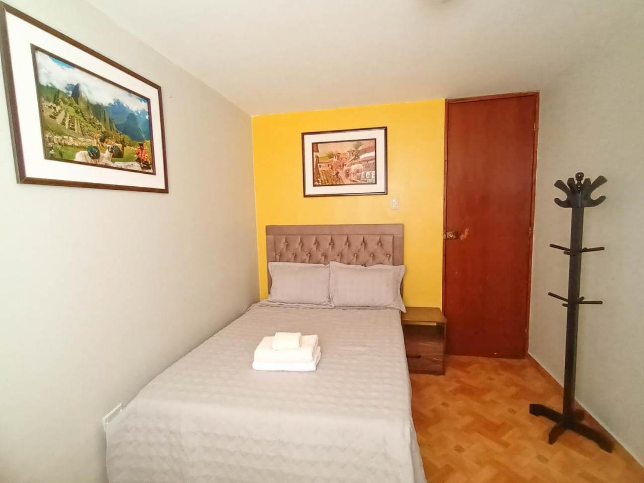 Appartement Right Across From The Airport - Free Shuttle - A Y J Familia à Lima Extérieur photo