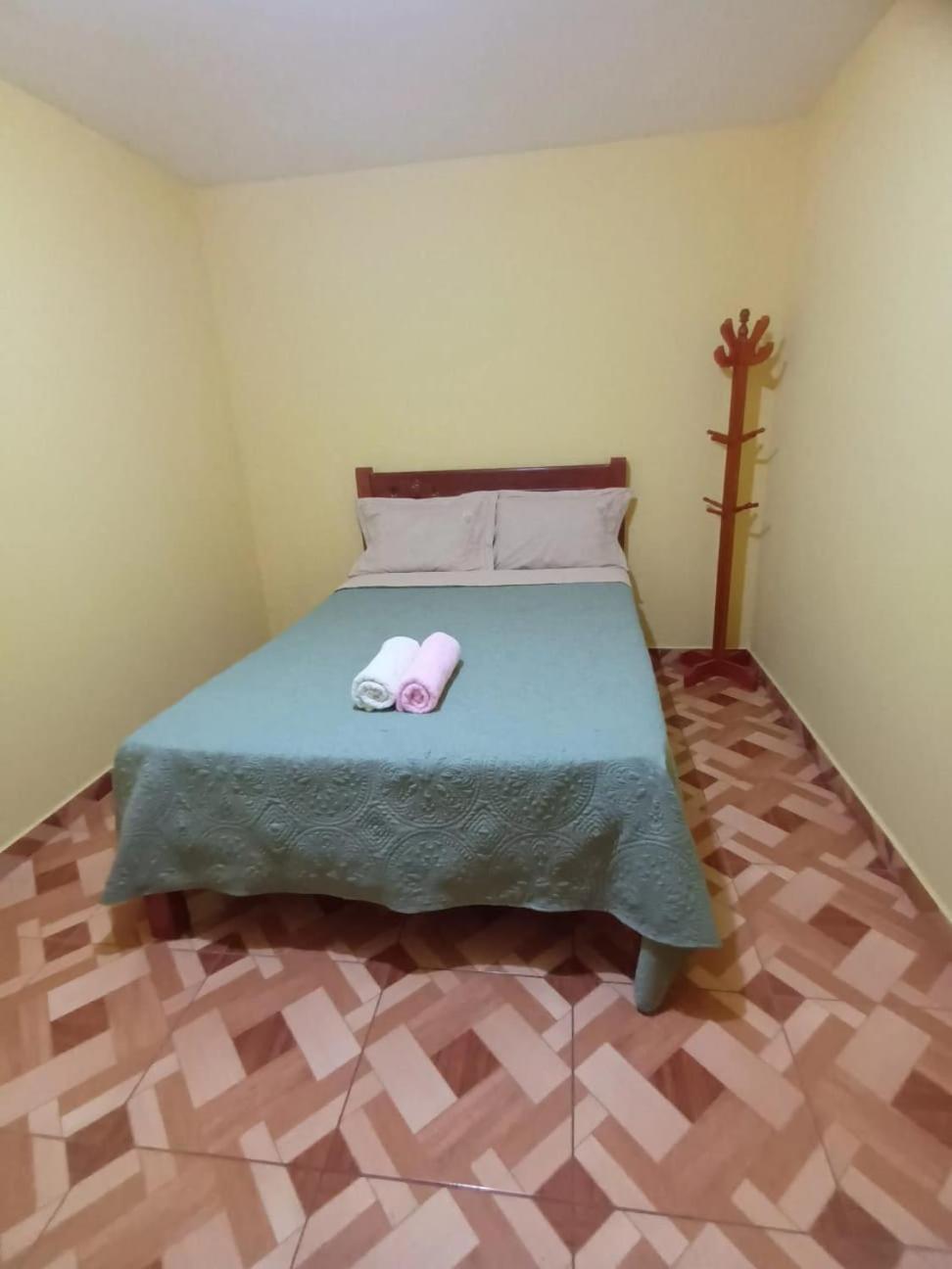 Appartement Right Across From The Airport - Free Shuttle - A Y J Familia à Lima Extérieur photo