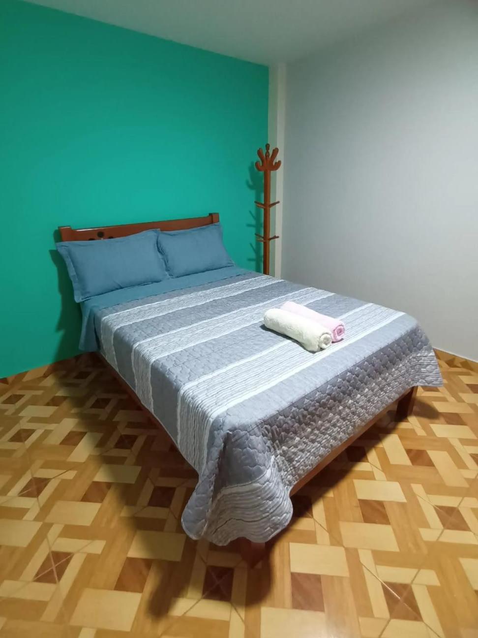 Appartement Right Across From The Airport - Free Shuttle - A Y J Familia à Lima Extérieur photo