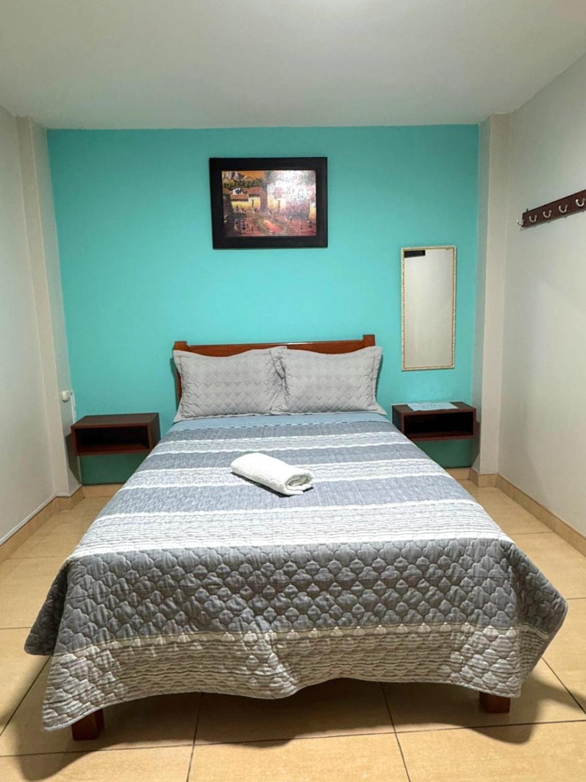 Appartement Right Across From The Airport - Free Shuttle - A Y J Familia à Lima Extérieur photo